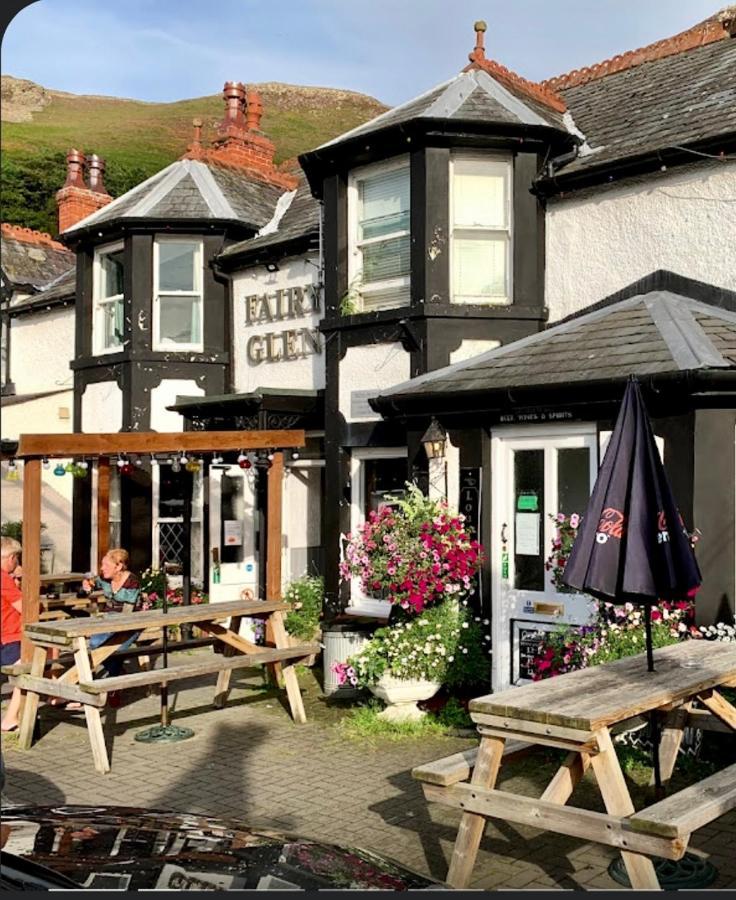 Bed and Breakfast Woodbriar à Penmaen-mawr Extérieur photo